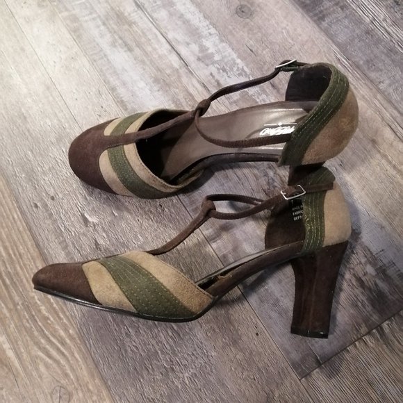 Mossimo T-strap shoes - Picture 4 of 5